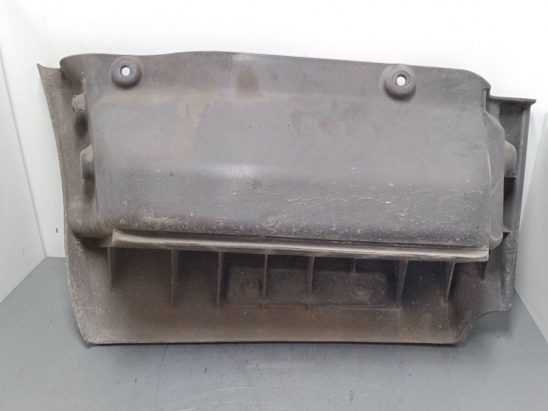 Recambio de estribera delantera izquierda para mitsubishi canter ( camion caja abierta) referencia OEM IAM    Recambio de estribera delantera izquierda para mitsubishi canter ( camion caja abierta) referencia OEM IAM