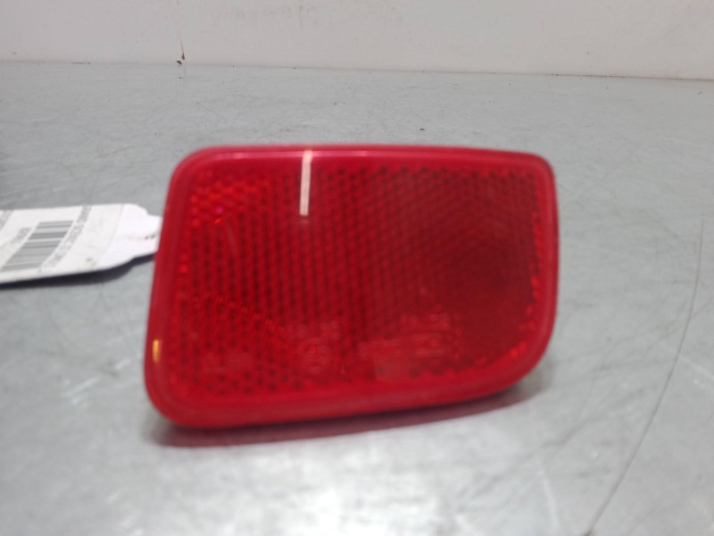Recambio de catadioptrico trasero derecho para renault grand scénic ii (jm0/1_) 1.9 dci (jm0g, jm12, jm1g, jm2c) referencia OEM 