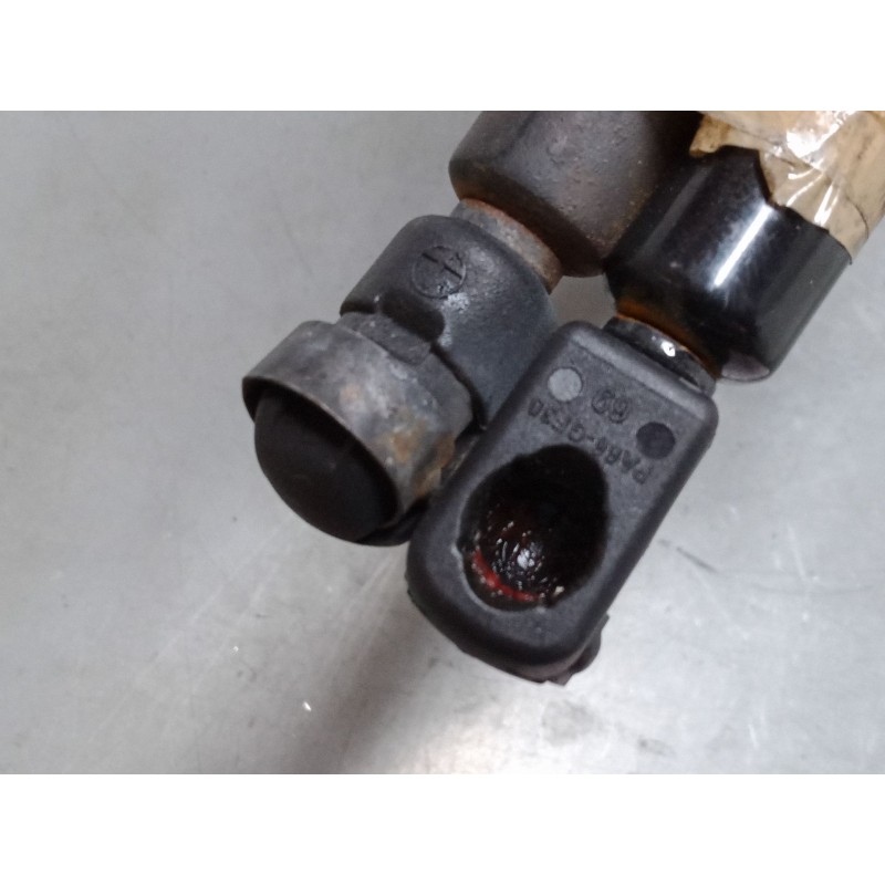 Recambio de amortiguadores malet/porton para volkswagen golf iv (1j1) 1.6 16v referencia OEM IAM 450N  