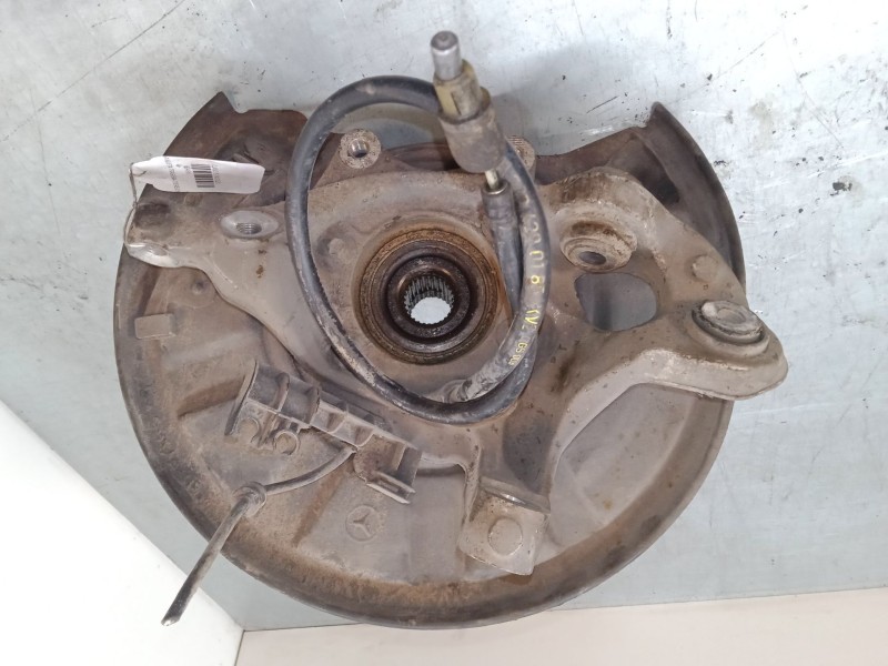 Recambio de mangueta trasera derecha para mercedes-benz clase e (w212) e 200 cdi / bluetec (212.005, 212.006) referencia OEM IAM