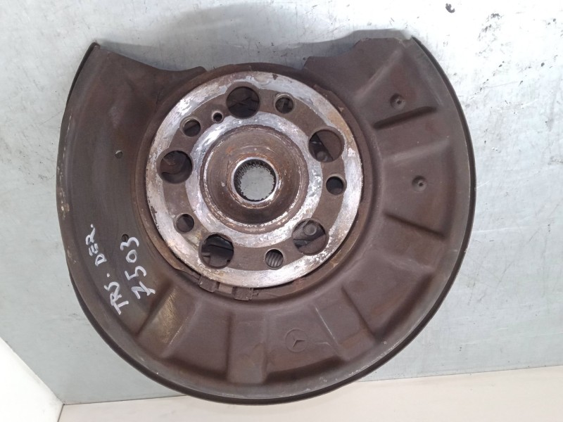 Recambio de mangueta trasera derecha para mercedes-benz clase e (w212) e 200 cdi / bluetec (212.005, 212.006) referencia OEM IAM