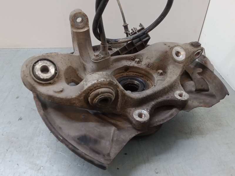 Recambio de mangueta trasera derecha para mercedes-benz clase e (w212) e 200 cdi / bluetec (212.005, 212.006) referencia OEM IAM