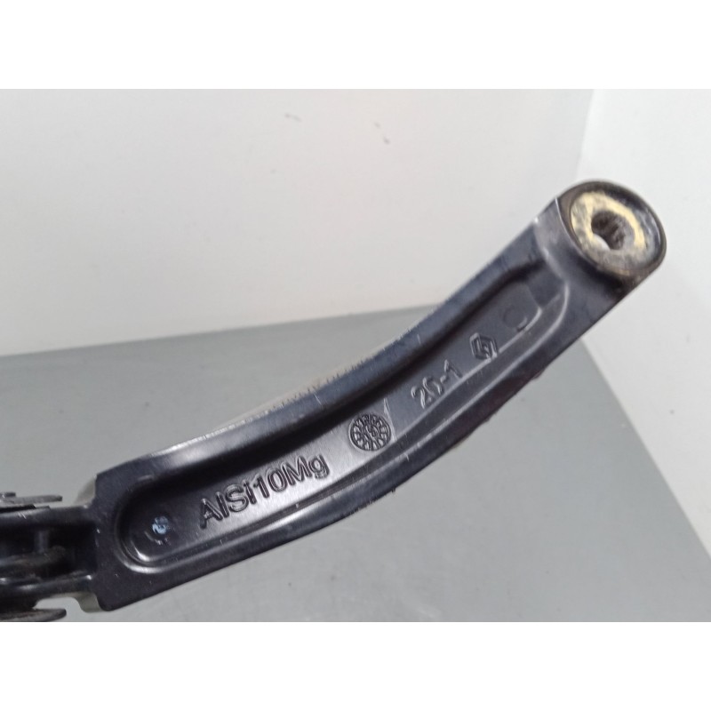 Recambio de brazo limpia delantero izquierdo para renault captur i (j5_, h5_) 1.5 dci 90 referencia OEM IAM   