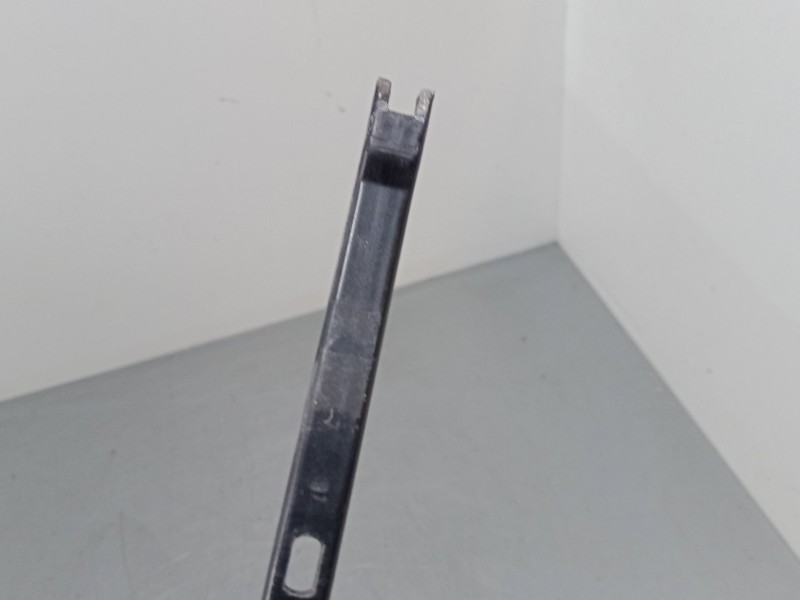 Recambio de brazo limpia delantero izquierdo para renault captur i (j5_, h5_) 1.5 dci 90 referencia OEM IAM   