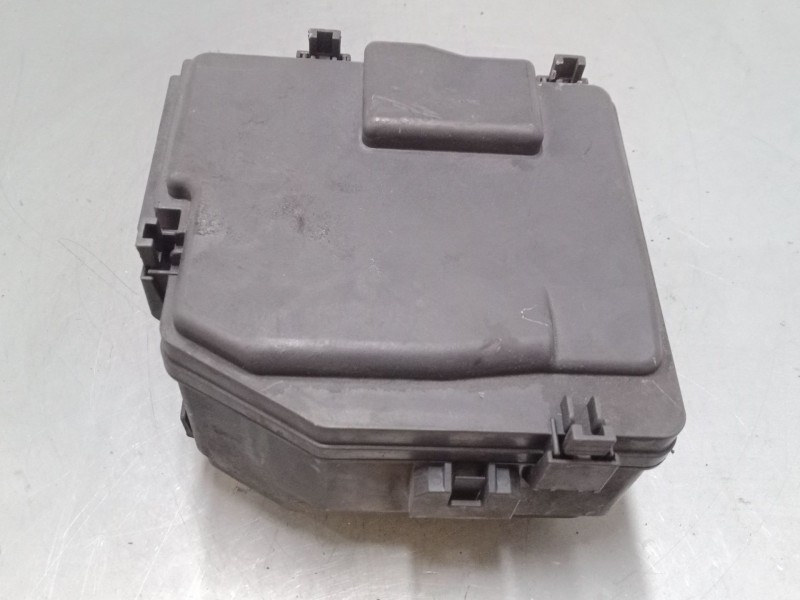 Recambio de caja reles / fusibles para honda cr-v iii (re_) 2.2 i-ctdi 4wd (re6) referencia OEM IAM   