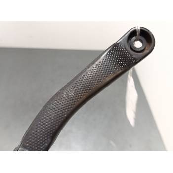 BRAZO LIMPIA DELANTERO IZQUIERDO 