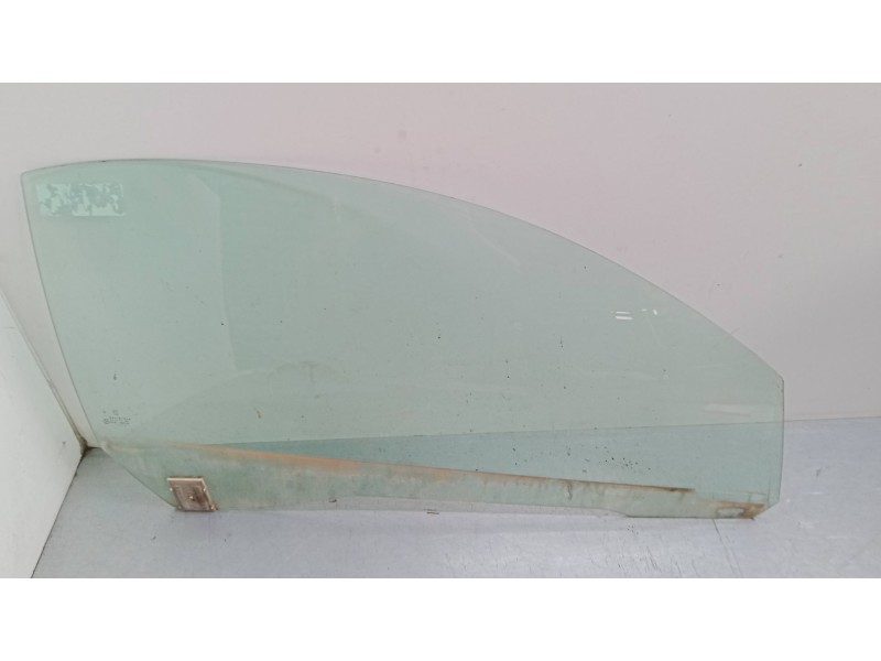 Recambio de luna puerta delantera derecha para peugeot 206 cc (2d) 1.6 referencia OEM IAM    Recambio de luna puerta delantera derecha para peugeot 206 cc (2d) 1.6 referencia OEM IAM