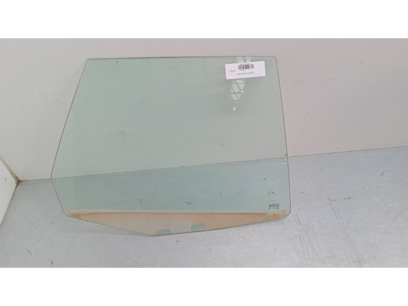 Recambio de luna trasera derecha para seat ibiza ii (6k1) 1.4 i referencia OEM IAM    Recambio de luna trasera derecha para seat ibiza ii (6k1) 1.4 i referencia OEM IAM