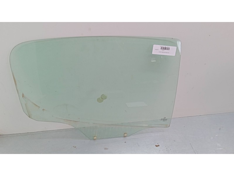 Recambio de luna trasera derecha para peugeot 207/207+ (wa_, wc_) 1.6 hdi referencia OEM IAM    Recambio de luna trasera derecha para peugeot 207/207+ (wa_, wc_) 1.6 hdi referencia OEM IAM