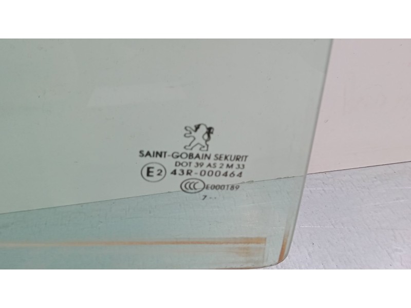 Recambio de luna trasera derecha para peugeot 207/207+ (wa_, wc_) 1.6 hdi referencia OEM IAM    Recambio de luna trasera derecha para peugeot 207/207+ (wa_, wc_) 1.6 hdi referencia OEM IAM