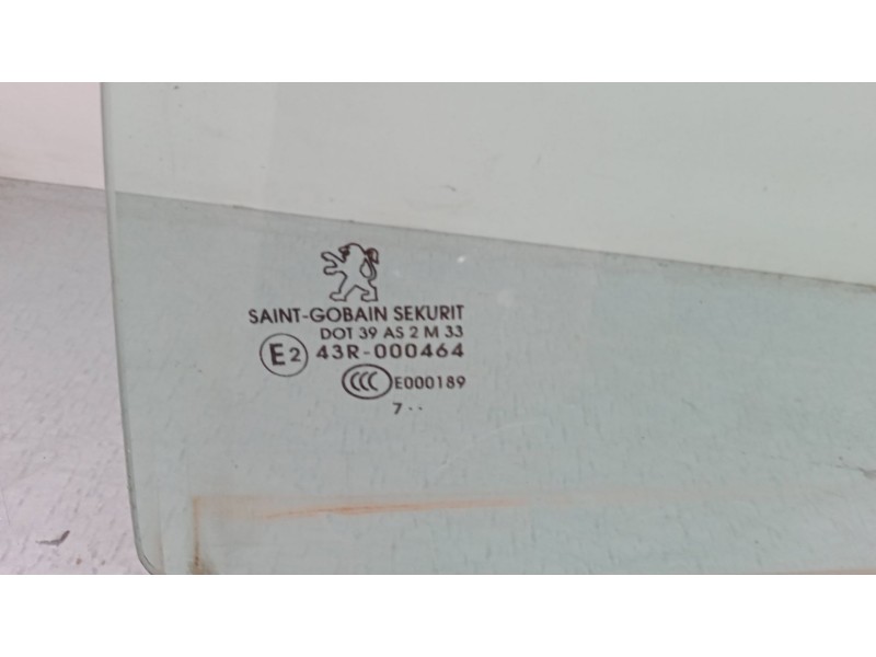 Recambio de luna trasera izquierda para peugeot 207/207+ (wa_, wc_) 1.6 hdi referencia OEM IAM    Recambio de luna trasera izquierda para peugeot 207/207+ (wa_, wc_) 1.6 hdi referencia OEM IAM