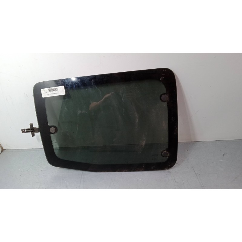 Recambio de luna corredera derecha para fiat qubo (225_) 1.3 d multijet (225axg1a, 225cxg1a, 225axg11, 225cxg11) referencia OEM 