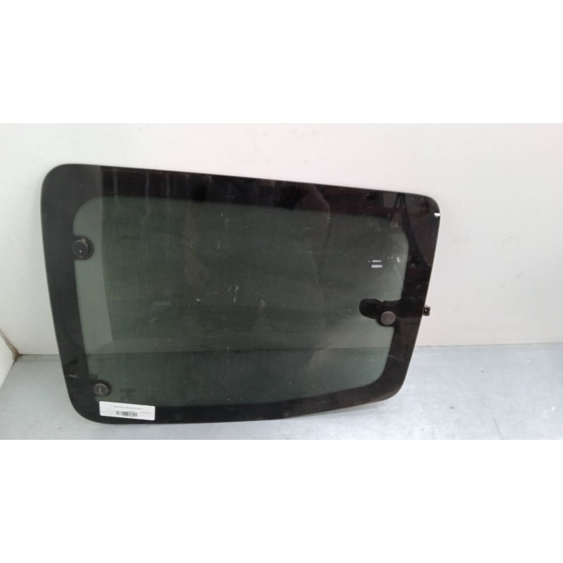 Recambio de luna corredera izquierda para fiat qubo (225_) 1.3 d multijet (225axg1a, 225cxg1a, 225axg11, 225cxg11) referencia OE