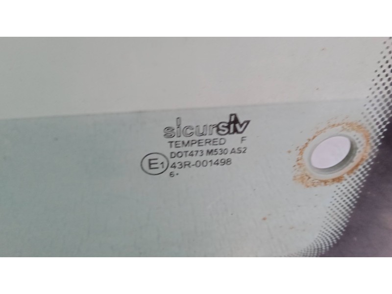 Recambio de luna trasera derecha para peugeot 306 hatchback (7a, 7c, n3, n5) 2.0 xsi referencia OEM IAM    Recambio de luna trasera derecha para peugeot 306 hatchback (7a, 7c, n3, n5) 2.0 xsi referencia OEM IAM