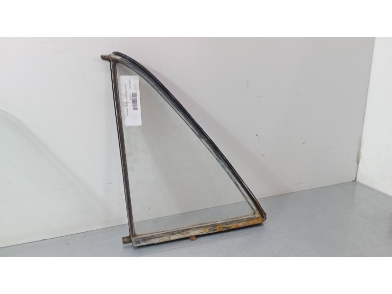 Recambio de luna custodia trasera derecha para mercedes-benz clase s (w116) 280 se, sel (116.024, 116.025) referencia OEM IAM    Recambio de luna custodia trasera derecha para mercedes-benz clase s (w116) 280 se, sel (116.024, 116.025) referencia OEM IAM