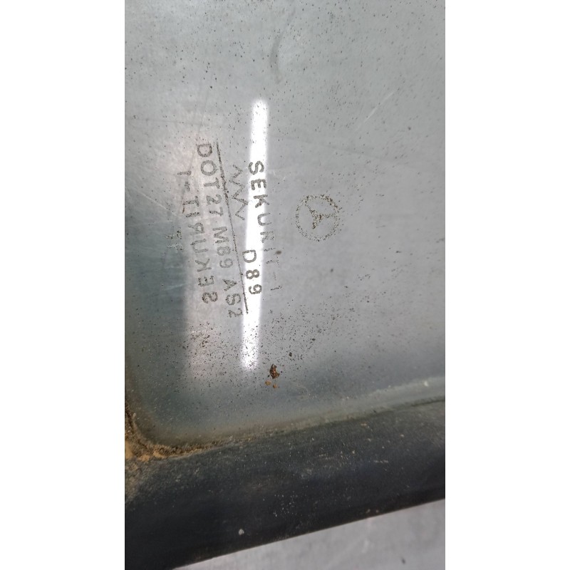 Recambio de luna custodia trasera derecha para mercedes-benz clase s (w116) 280 se, sel (116.024, 116.025) referencia OEM IAM    Recambio de luna custodia trasera derecha para mercedes-benz clase s (w116) 280 se, sel (116.024, 116.025) referencia OEM IAM