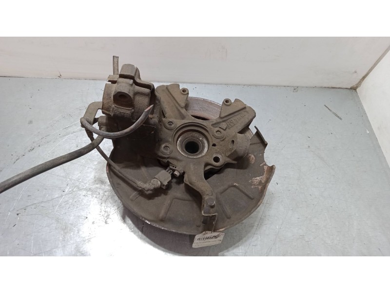 Recambio de mangueta delantera derecha para volkswagen golf v (1k1) 1.6 referencia OEM IAM    Recambio de mangueta delantera derecha para volkswagen golf v (1k1) 1.6 referencia OEM IAM