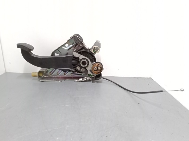 Recambio de pedal freno estacionamiento para mercedes-benz clase e (w212) e 200 cdi / bluetec (212.005, 212.006) referencia OEM 