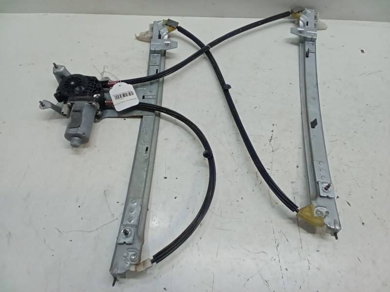 ELEVALUNAS ELECTRICO DELANTERO DERECHO 