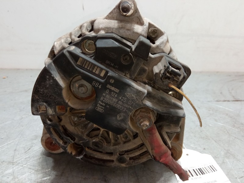 Recambio de alternador para renault clio iii (br0/1, cr0/1) 1.5 dci (c/br0g, c/br1g) referencia OEM IAM 8200660033  0124425071