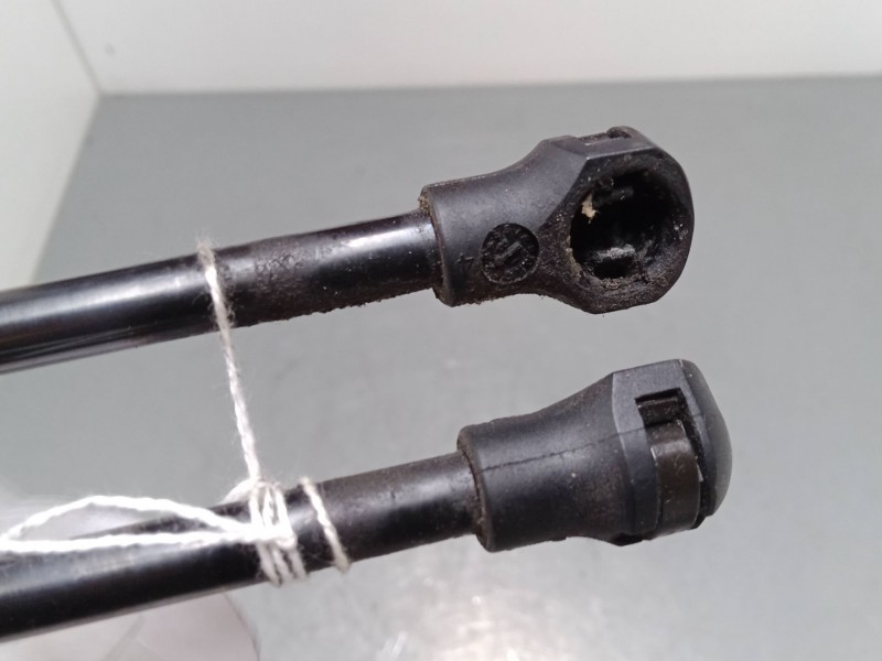 Recambio de amortiguadores malet/porton para renault modus / grand modus (f/jp0_) 1.2 16v (jp0w) referencia OEM IAM   