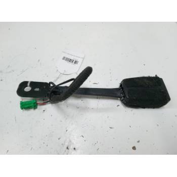 ANCLAJE CINTURON DELANTERO IZQUIERDO 