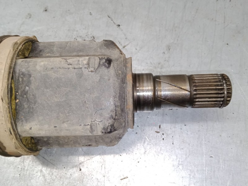 Recambio de transmision delantera izquierda para jeep renegade suv (bu, b1, bv) 1.6 crd referencia OEM IAM 51936050  