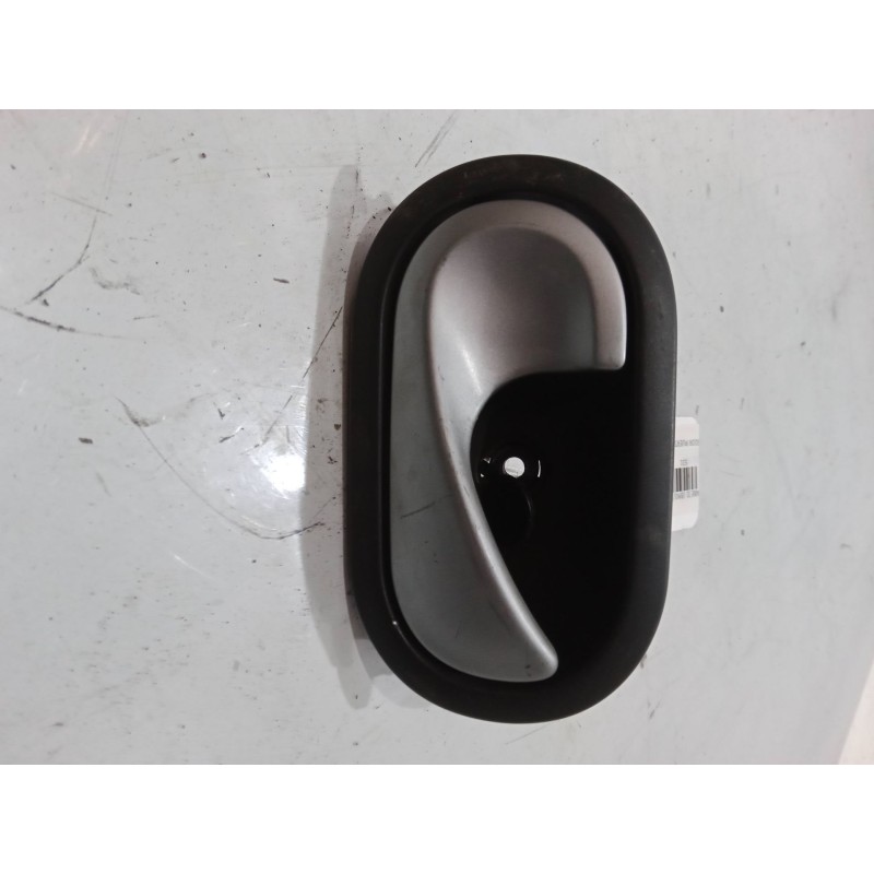 Recambio de maneta interior puerta trasera izquierda para renault megane ii (bm0/1_, cm0/1_) 1.4 16v (bm0b, cm0b) referencia OEM