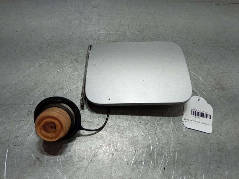 Recambio de tapa exterior combustible para nissan almera ii (n16) 1.8 referencia OEM IAM   