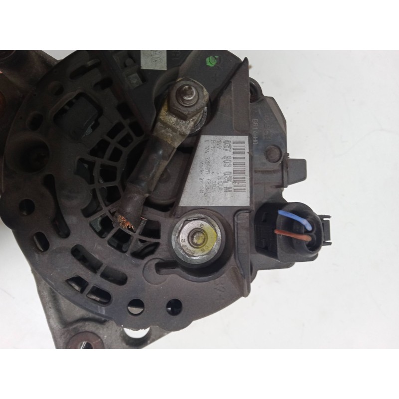 Recambio de alternador para volkswagen polo iv sedán (9a4, 9a2, 9n2, 9a6) 1.4 referencia OEM IAM 037903025M  
