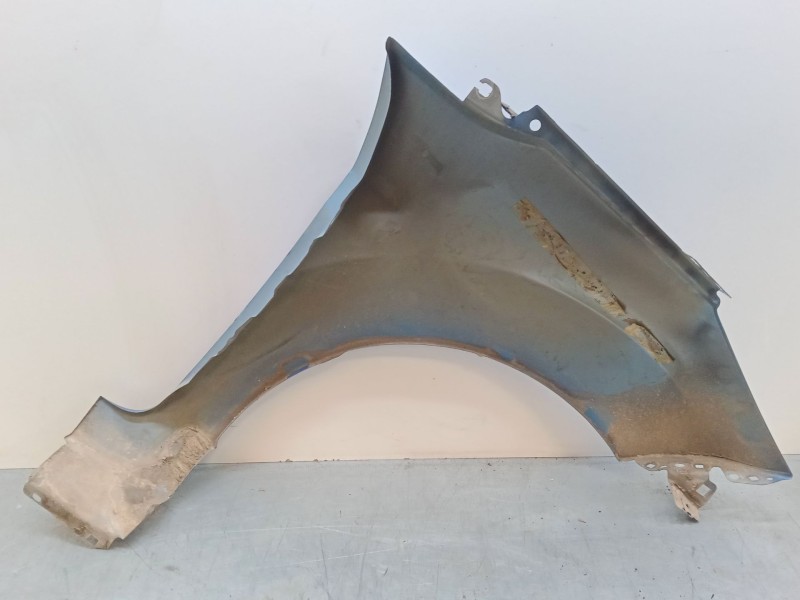 Recambio de aleta delantera izquierda para ford fiesta vi (cb1, ccn) 1.4 tdci referencia OEM IAM    Recambio de aleta delantera izquierda para ford fiesta vi (cb1, ccn) 1.4 tdci referencia OEM IAM