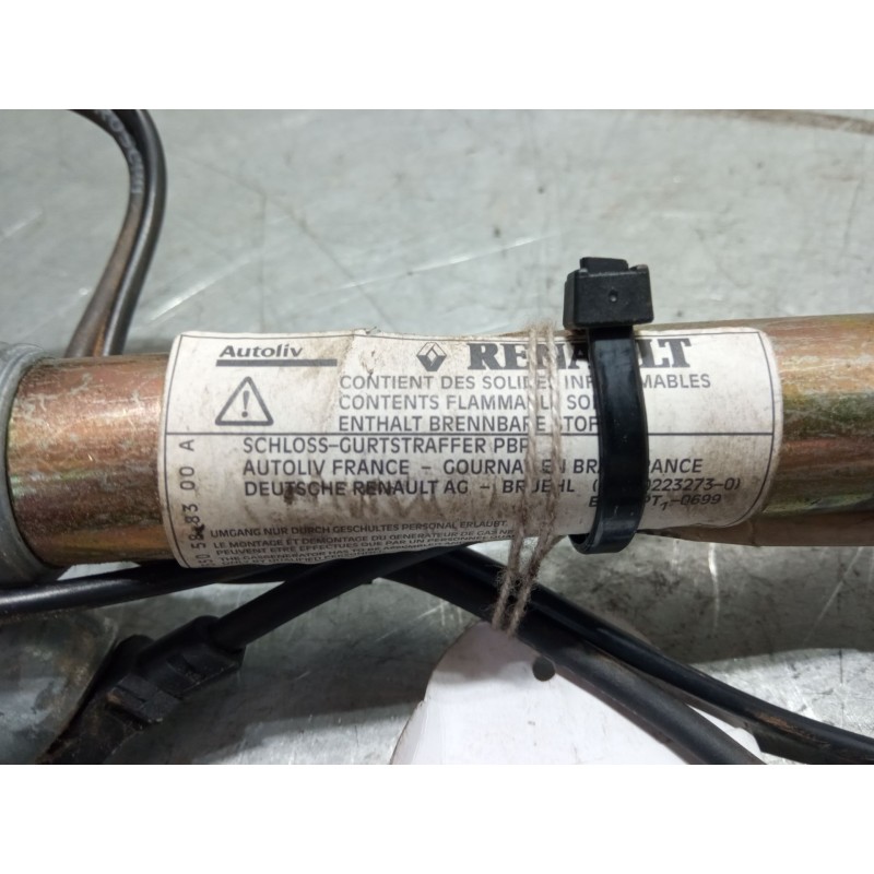 Recambio de anclaje cinturon delantero derecho para renault twingo i (c06_) 1.2 16v (c06c, c06d, c06k) referencia OEM IAM   