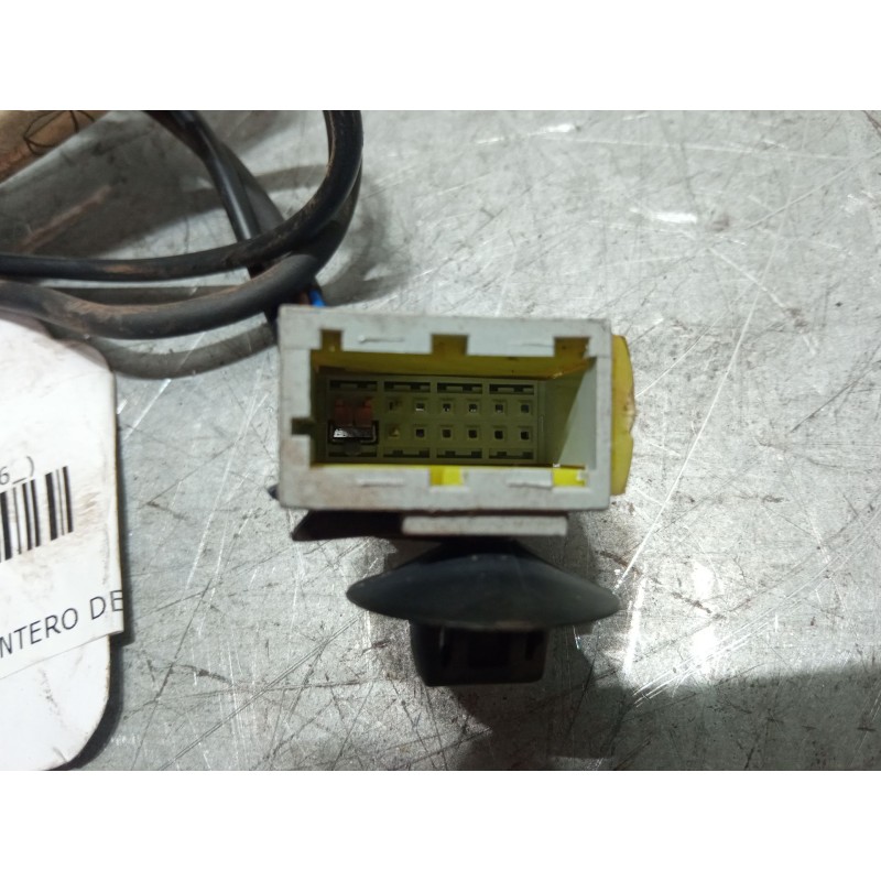 Recambio de anclaje cinturon delantero derecho para renault twingo i (c06_) 1.2 16v (c06c, c06d, c06k) referencia OEM IAM   