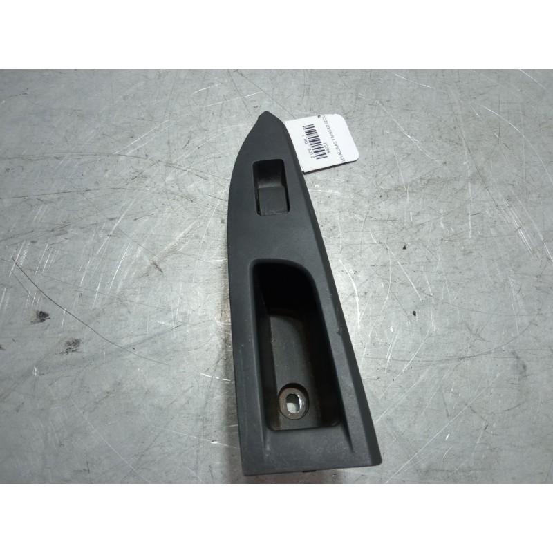 Recambio de mando elevalunas trasero izquierdo para mazda 2 (de_, dh_) 1.4 mzr-cd referencia OEM IAM D65166370  