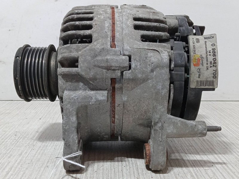 Recambio de alternador para volkswagen polo (6n2) 1.4 tdi referencia OEM IAM   