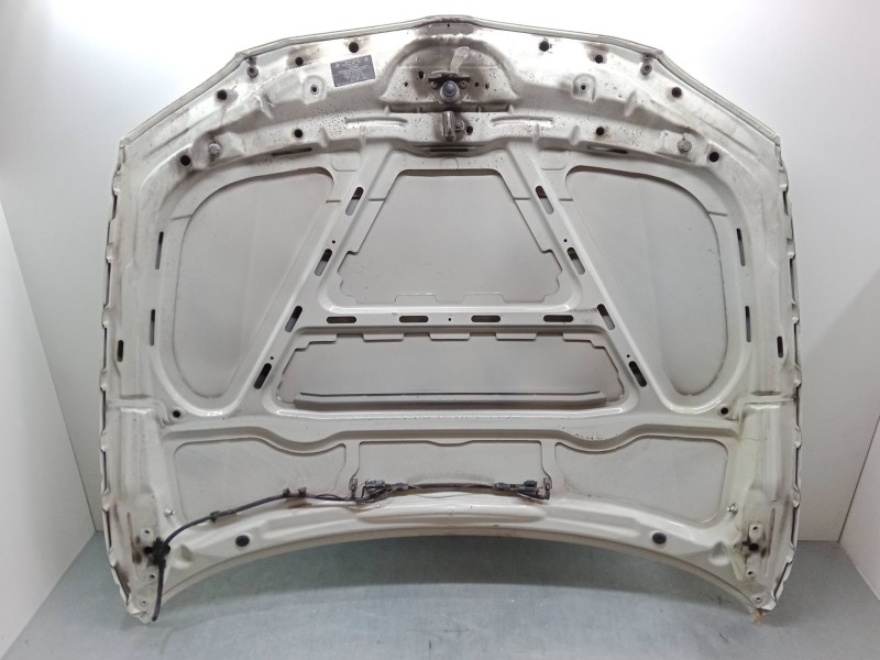 Recambio de capo para bmw 3 (e46) 320 d referencia OEM IAM    Recambio de capo para bmw 3 (e46) 320 d referencia OEM IAM