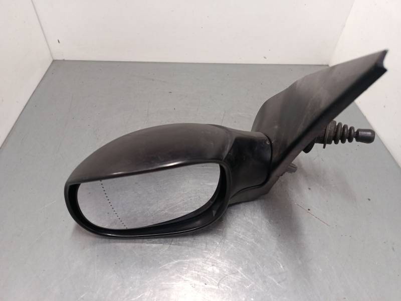 RETROVISOR IZQUIERDO 