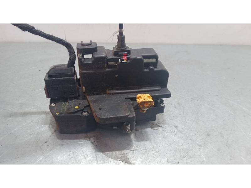 CERRADURA PUERTA DELANTERA DERECHA 94551321 