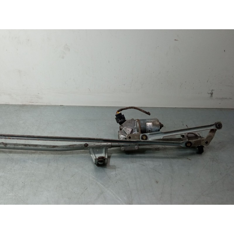 Recambio de motor limpia delantero para opel zafira b furgoneta/monovolumen (a05) 1.9 cdti van (m75) referencia OEM IAM 404976  