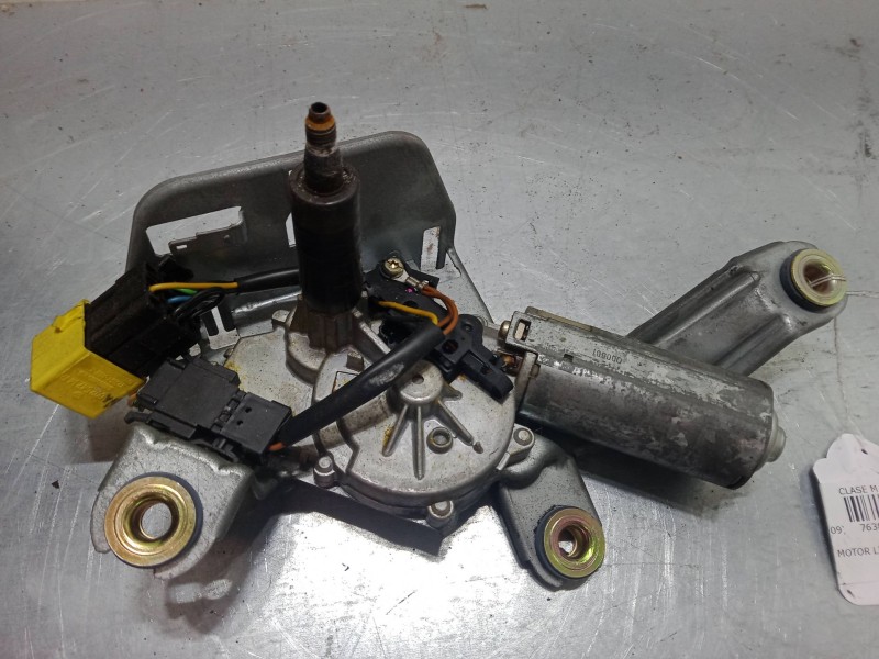 Recambio de motor limpia trasero para mercedes-benz clase m (w163) ml 430 (163.172) referencia OEM IAM A1638202642  A1638202642 Recambio de motor limpia trasero para mercedes-benz clase m (w163) ml 430 (163.172) referencia OEM IAM A1638202642  A1638202642