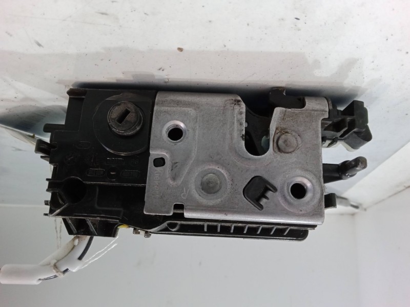 Recambio de cerradura puerta delantera derecha para peugeot 208 i (ca_, cc_) 1.2 vti 82 referencia OEM IAM   