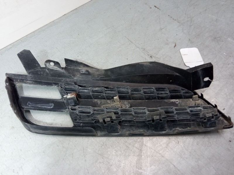 Recambio de rejillas capo para nissan micra iii (k12) 1.2 16v referencia OEM IAM 62330BC4   Recambio de rejillas capo para nissan micra iii (k12) 1.2 16v referencia OEM IAM 62330BC4