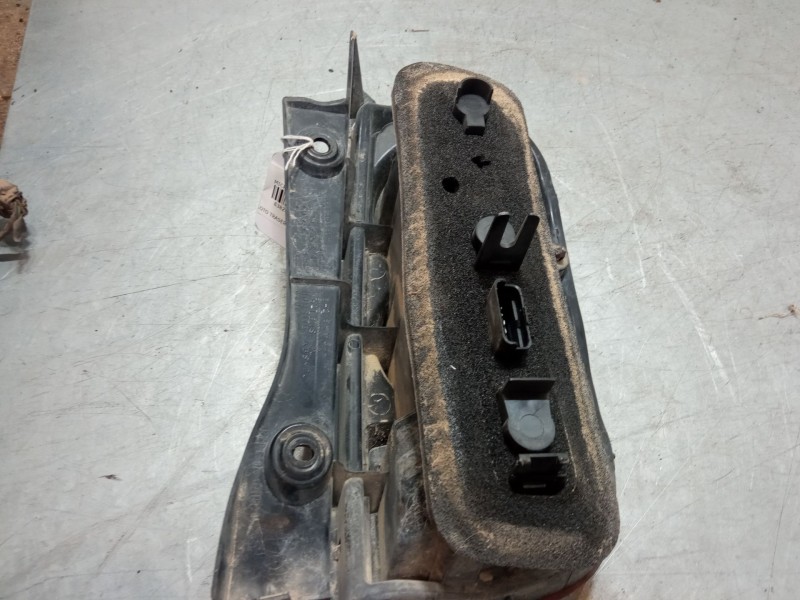 Recambio de piloto trasero izquierdo para nissan micra iii (k12) 1.2 16v referencia OEM IAM   