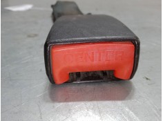 Recambio de anclaje cinturon trasero derecho para nissan micra iii (k12) 1.2 16v referencia OEM IAM    2