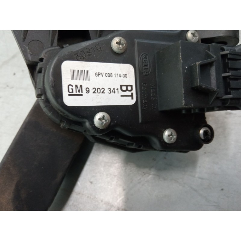 Recambio de pedal acelerador para opel zafira / zafira family b (a05) 1.7 cdti (m75) referencia OEM IAM 9202341BT   Recambio de pedal acelerador para opel zafira / zafira family b (a05) 1.7 cdti (m75) referencia OEM IAM 9202341BT