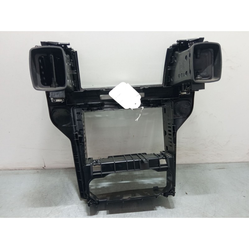 Recambio de consola central para opel zafira / zafira family b (a05) 1.7 cdti (m75) referencia OEM IAM 13111874  985005636 Recambio de consola central para opel zafira / zafira family b (a05) 1.7 cdti (m75) referencia OEM IAM 13111874  985005636