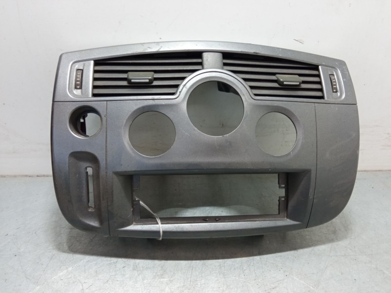 Recambio de aireador central para renault grand scénic ii (jm0/1_) 1.9 dci (jm0g, jm12, jm1g, jm2c) referencia OEM IAM 820014072