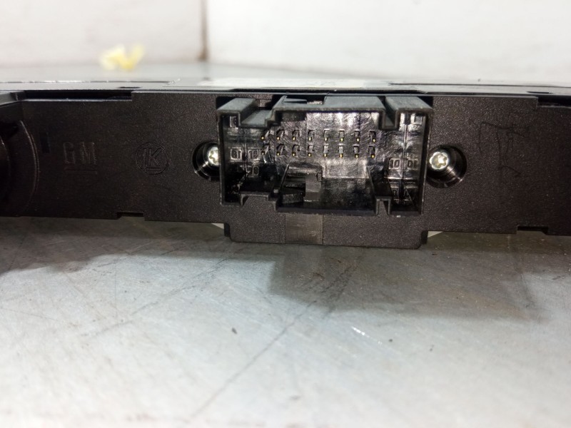 Recambio de warning para opel zafira / zafira family b (a05) 1.7 cdti (m75) referencia OEM IAM 13100106   Recambio de warning para opel zafira / zafira family b (a05) 1.7 cdti (m75) referencia OEM IAM 13100106