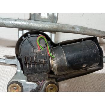 MOTOR LIMPIA DELANTERO 0390241136 