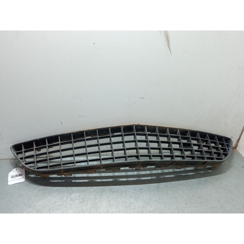 Recambio de rejilla inferior paragolpes para opel astra h gtc (a04) 1.9 cdti (l08) referencia OEM IAM   
